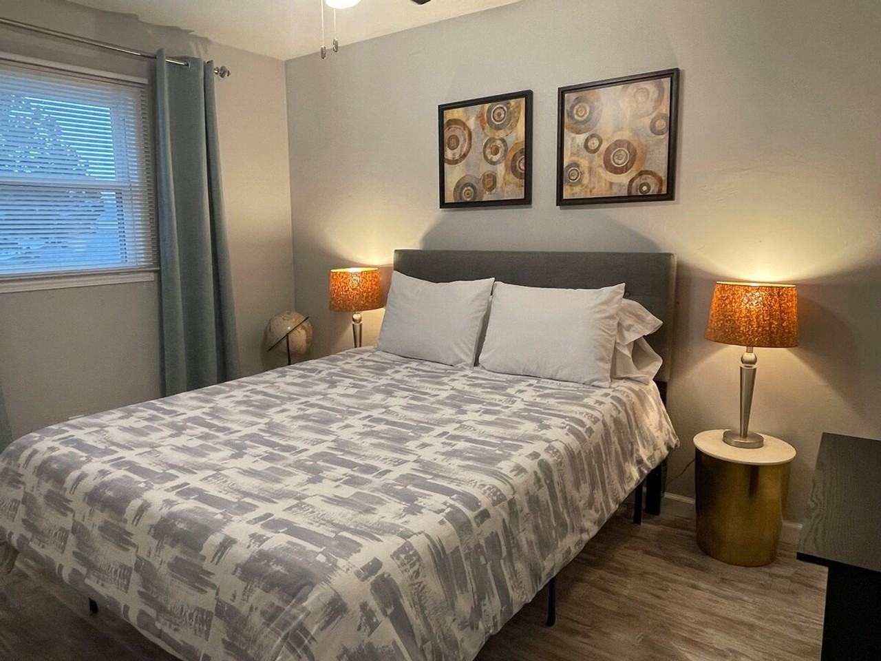 915 West Weiland Avenue #1296524P - Photo 3 of 21