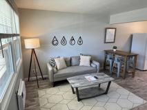 826 W Weiland Ave - Photo 1 of 1