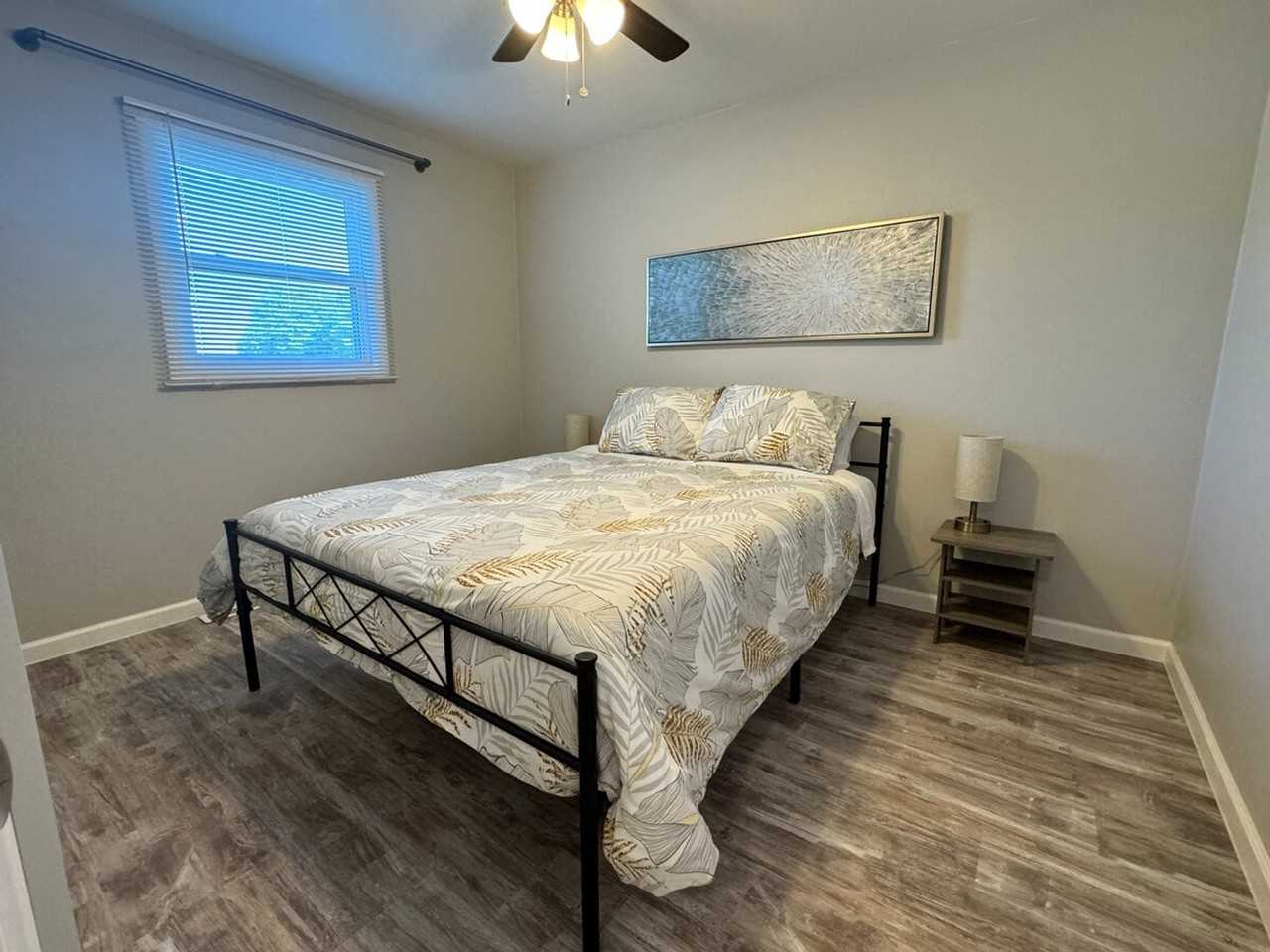 826 W Weiland Ave #1296533P - Photo 2 of 20