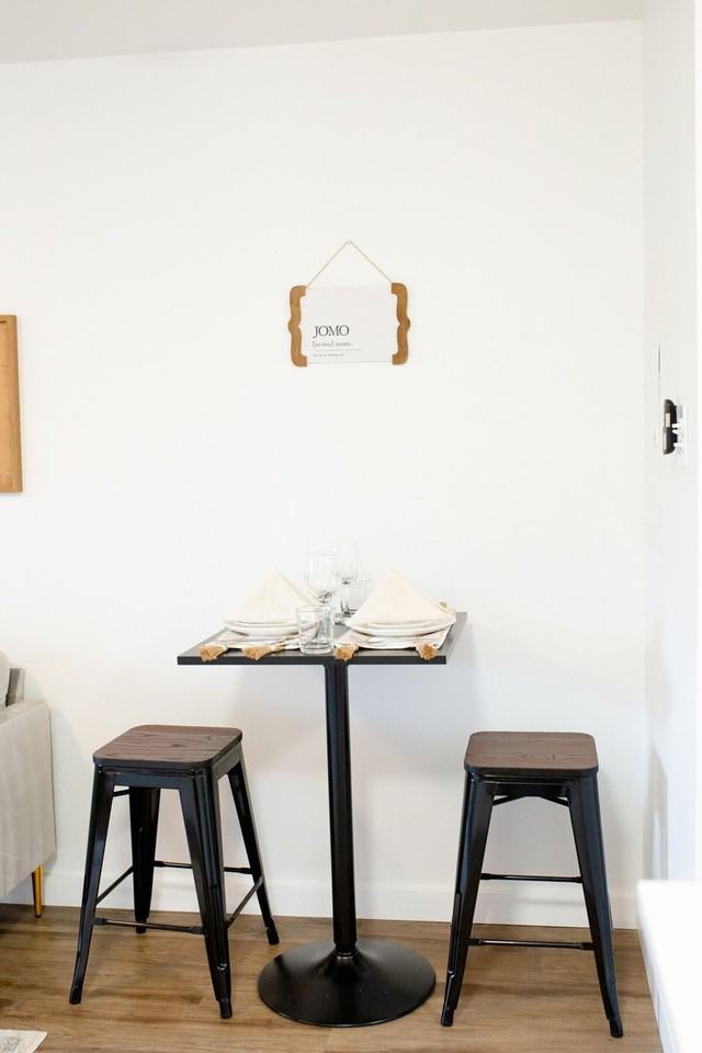 620 South Cedar Street - Photo 6 of 32