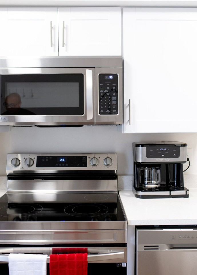 620 South Cedar Street - Photo 7 of 32