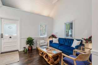 817 Terry Ln - Photo 1 of 1