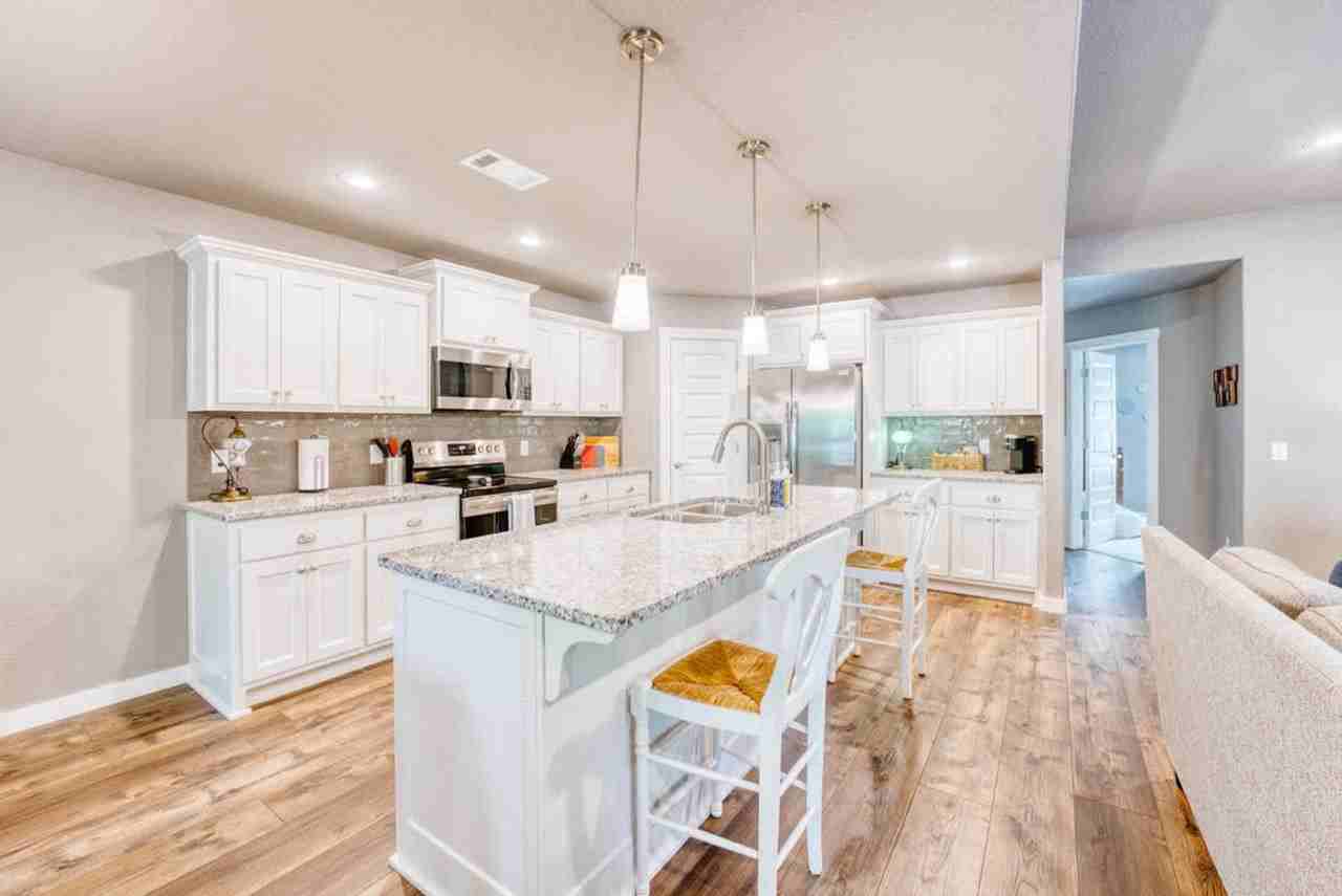 24 Pickering Dr #1297038P - Photo 6 of 28