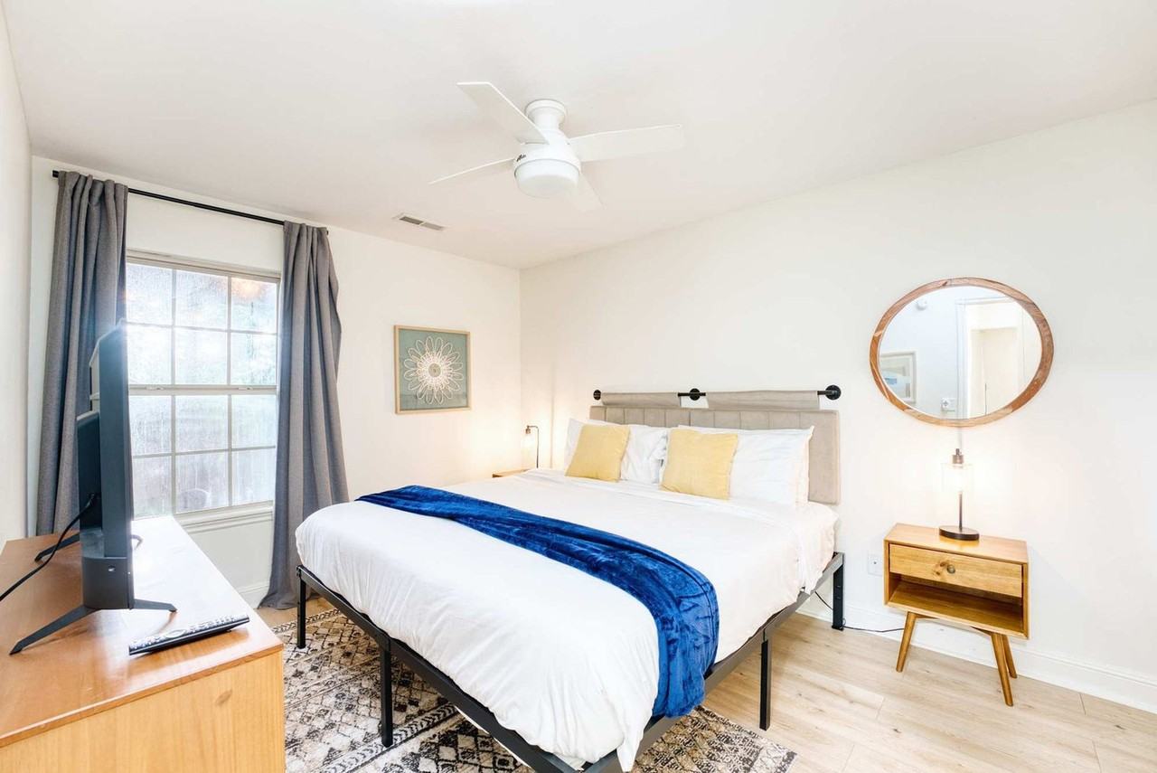 1517 Nw Belle Royal Ct #1297037P - Photo 7 of 31