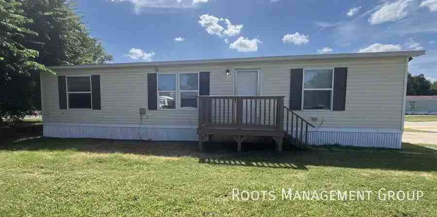 315 E 18th Pl #129 - Photo 4 of 29