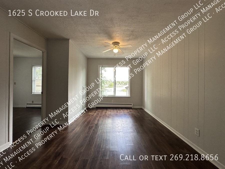 1625 S Crooked Lake Dr - Photo 6 of 29