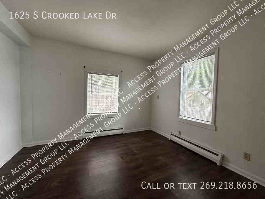 1625 S Crooked Lake Dr - Photo 7 of 29