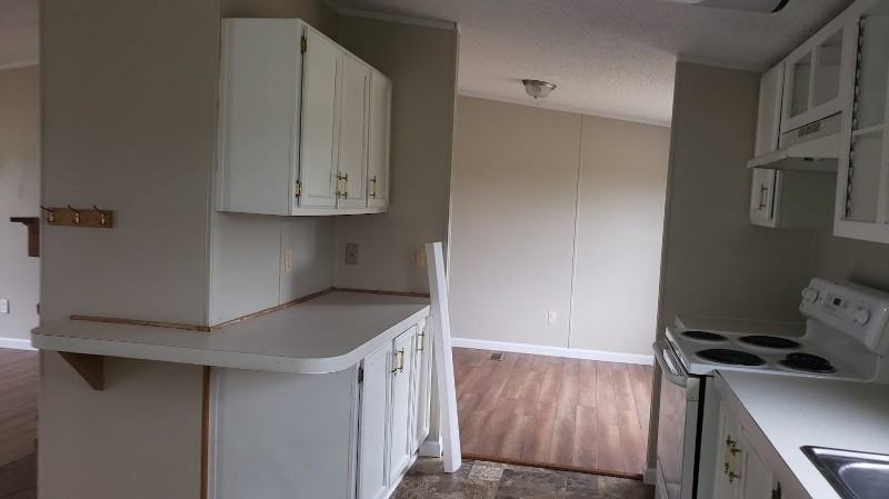 1124 Eulalia Lane - Photo 7 of 17