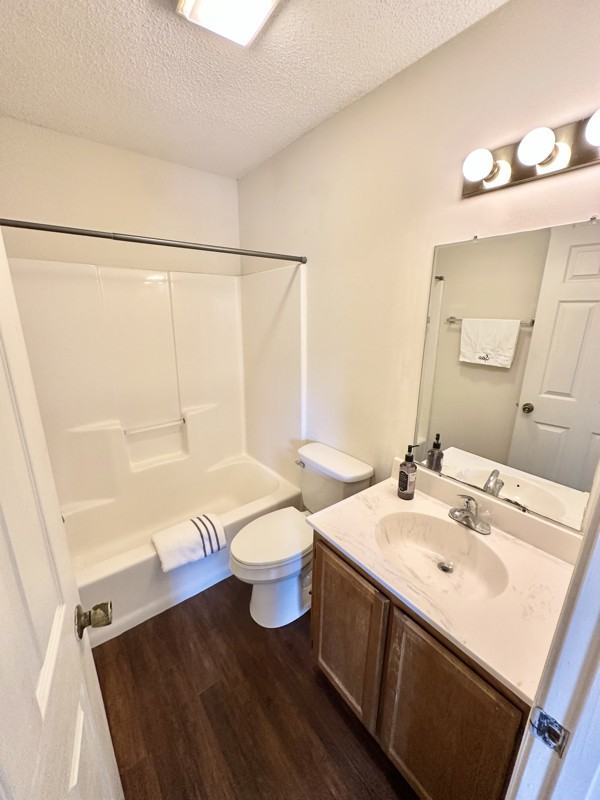 805 Old Gray Station Rd - Photo 5 of 9