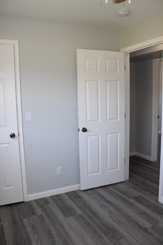 1613 S Green River Rd #1617 - Photo 3 of 8