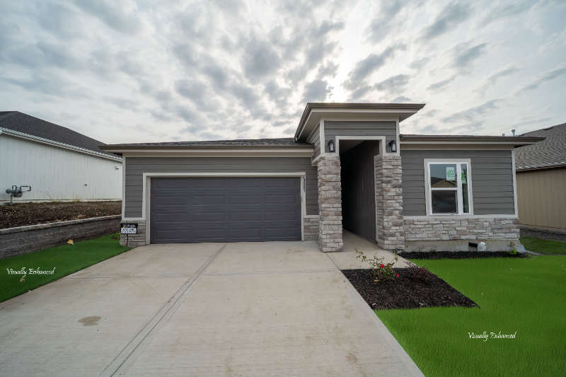 20667 Barker St - Photo 2 of 20