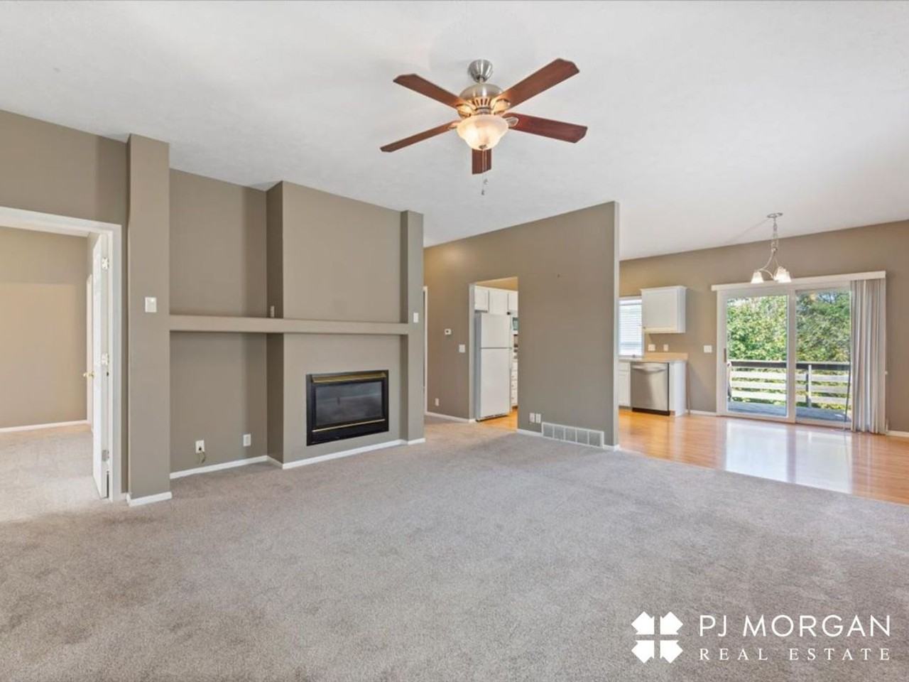 14464 Saratoga St - Photo 7 of 22