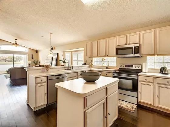 12837 Hunters Vista Blvd #NA - Photo 5 of 10