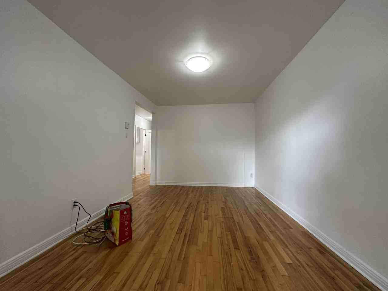 6650 Rue Mazarin #4 - Photo 2 of 17