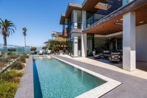 featured image of 516 Stratford Ct