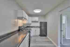 featured image of 914 Winthorne Dr