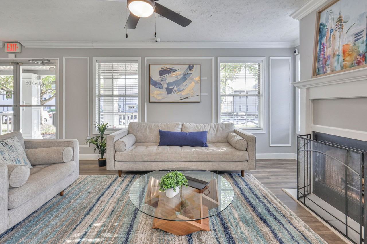 Solana at Brentwood - Photo 4 of 52