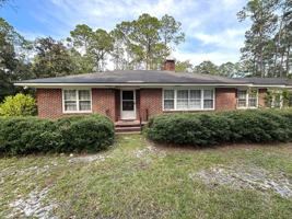 featured image of 800 Olmstead Dr