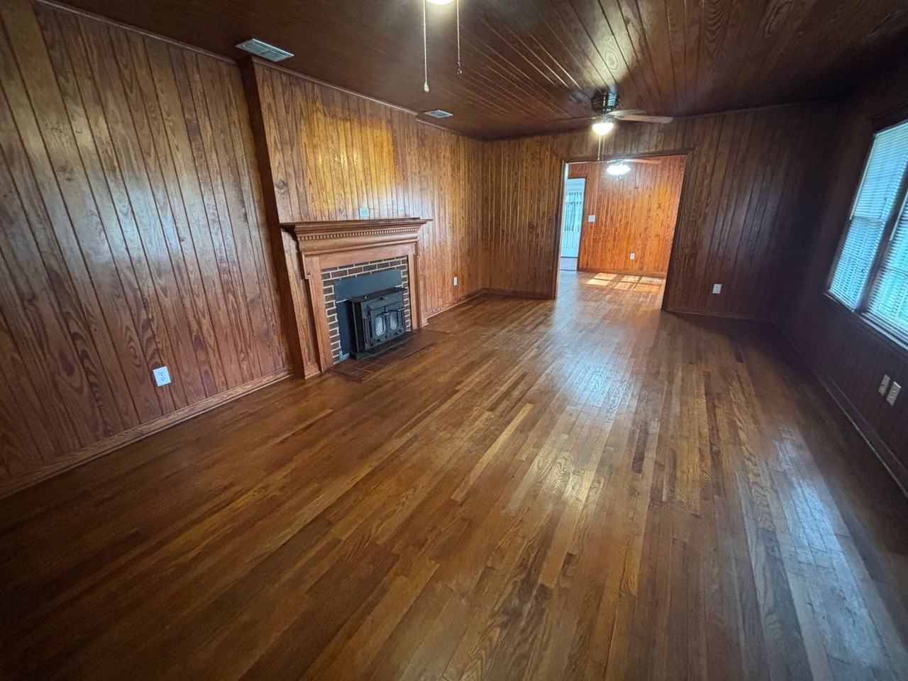 800 Olmstead Drive - Photo 5 of 19