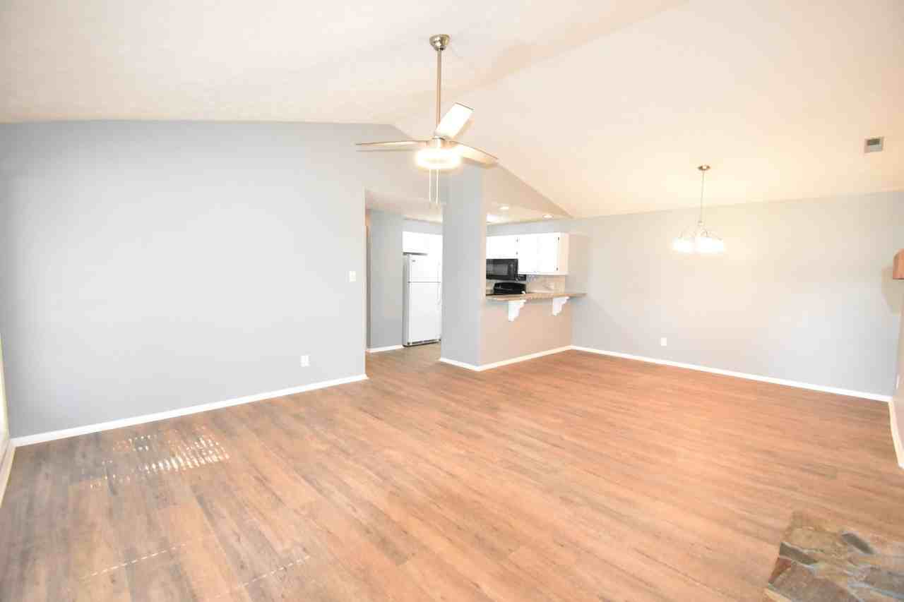 1909 Tryon Dr #7 - Photo 4 of 18