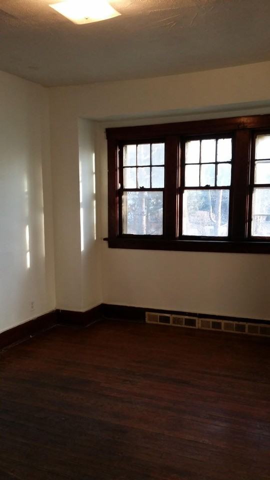 5719 N 25th Ave - Photo 3 of 40