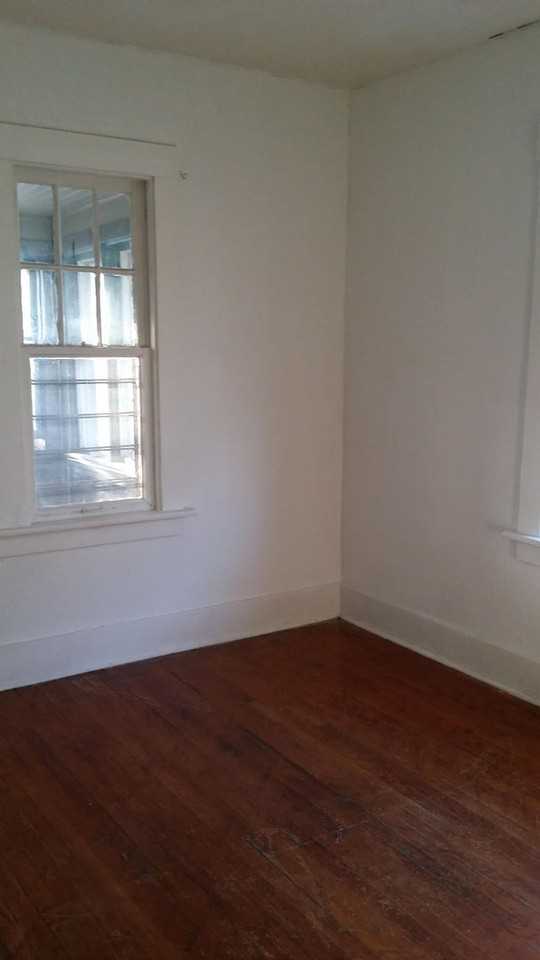 5719 N 25th Ave - Photo 6 of 40