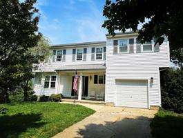 featured image of 946 Aqua Ct