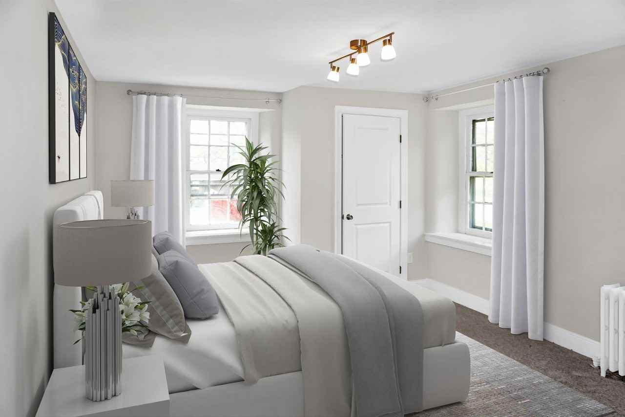 722 722 Faust Rd. - Main House - Photo 2 of 7