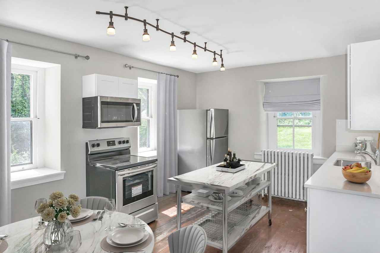 722 722 Faust Rd. - Main House - Photo 6 of 7