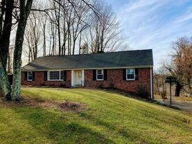 130 Yorkshire Cir - Photo 1 of 1