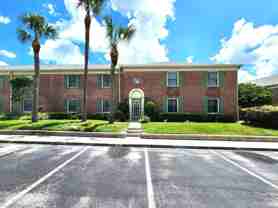 204 Georgetown Dr #B - Photo 1 of 1