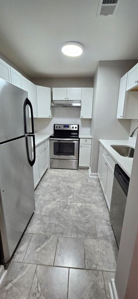 7880 Champion Way - Photo 2 of 17