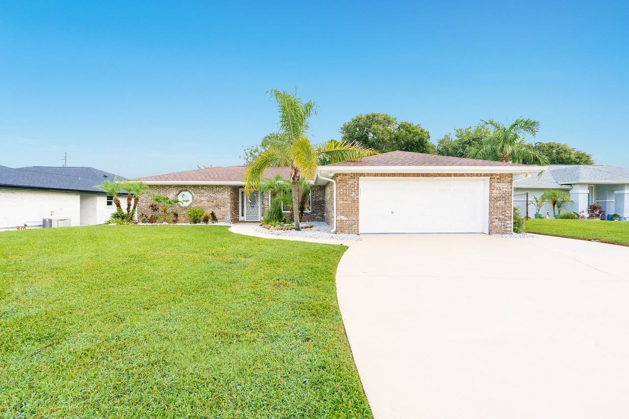 6 Saint Johns Place - Photo 2 of 33