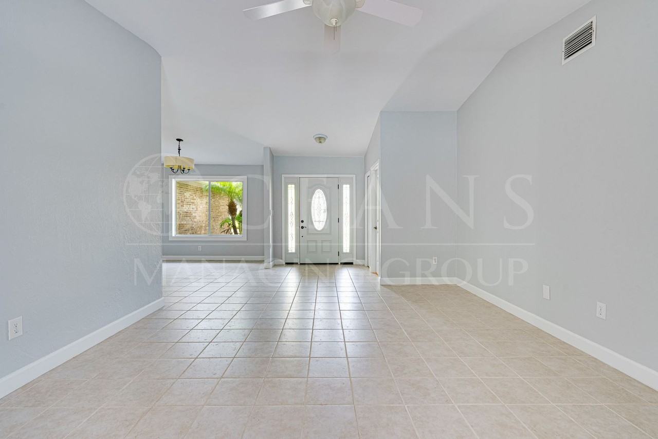 6 Saint Johns Place - Photo 5 of 33