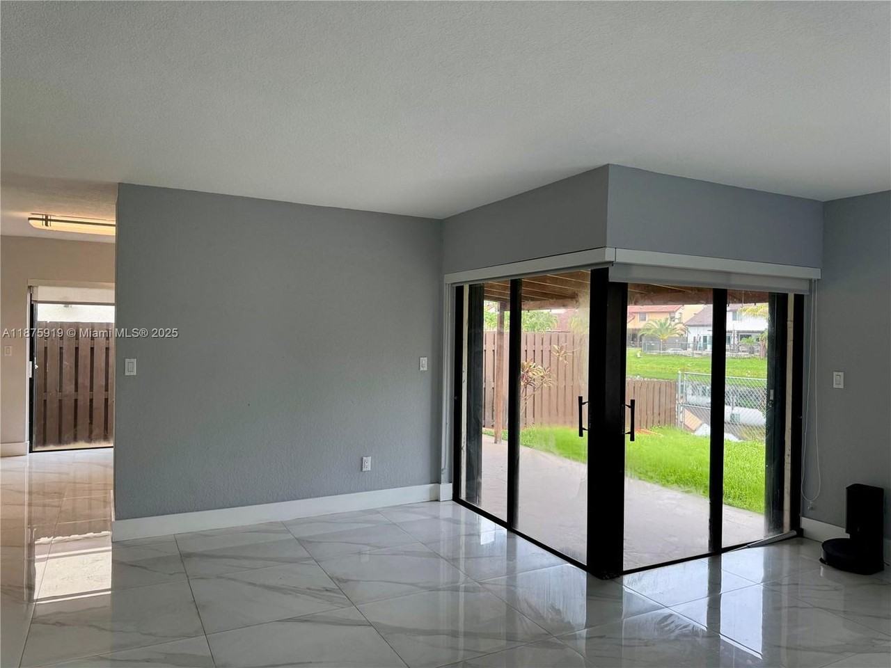 12705 Sw 66th Terrace Dr - Photo 7 of 20