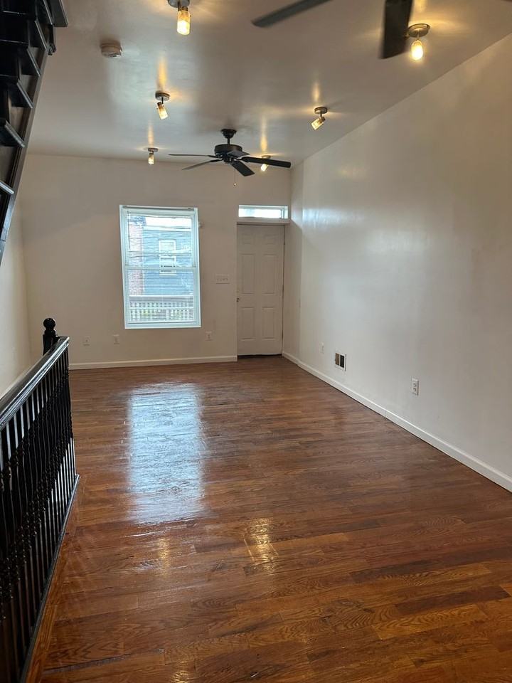 1828 N Port St - Photo 7 of 22