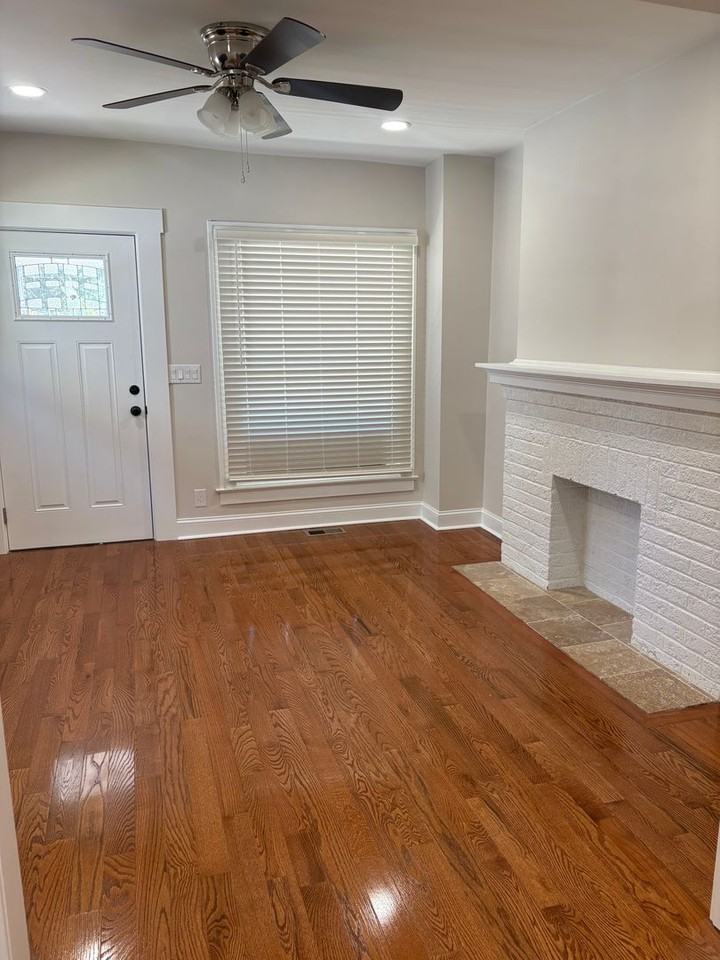 184 E Tompkins St - Photo 2 of 23