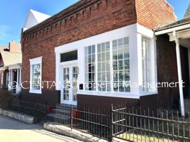 featured image of 838 W Park St