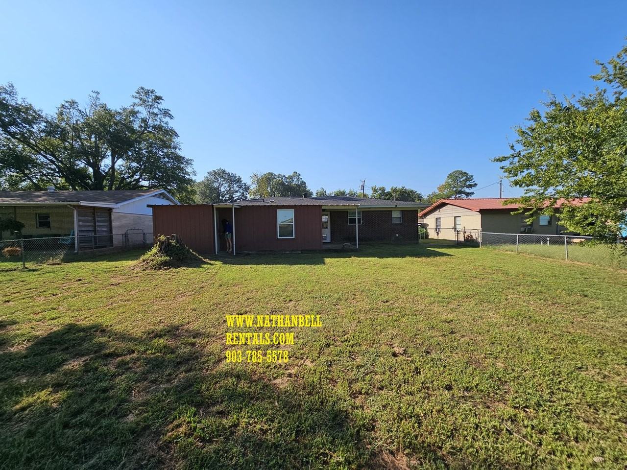 3165 E Houston St - Photo 3 of 13