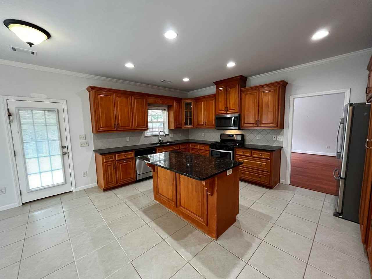 7013 Imperial Way - Photo 2 of 50