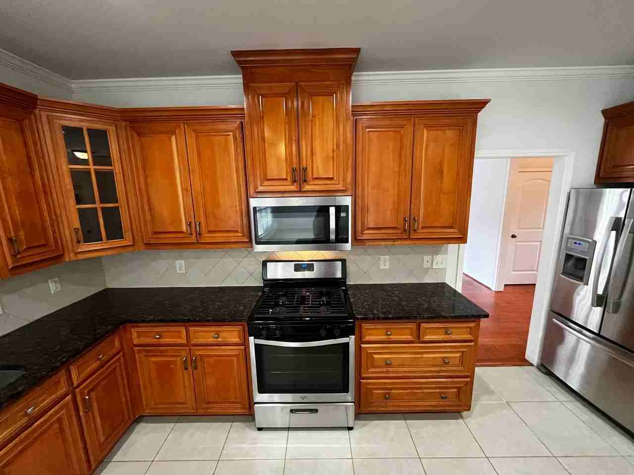7013 Imperial Way - Photo 6 of 50