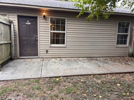 featured image of 612 N 5th St