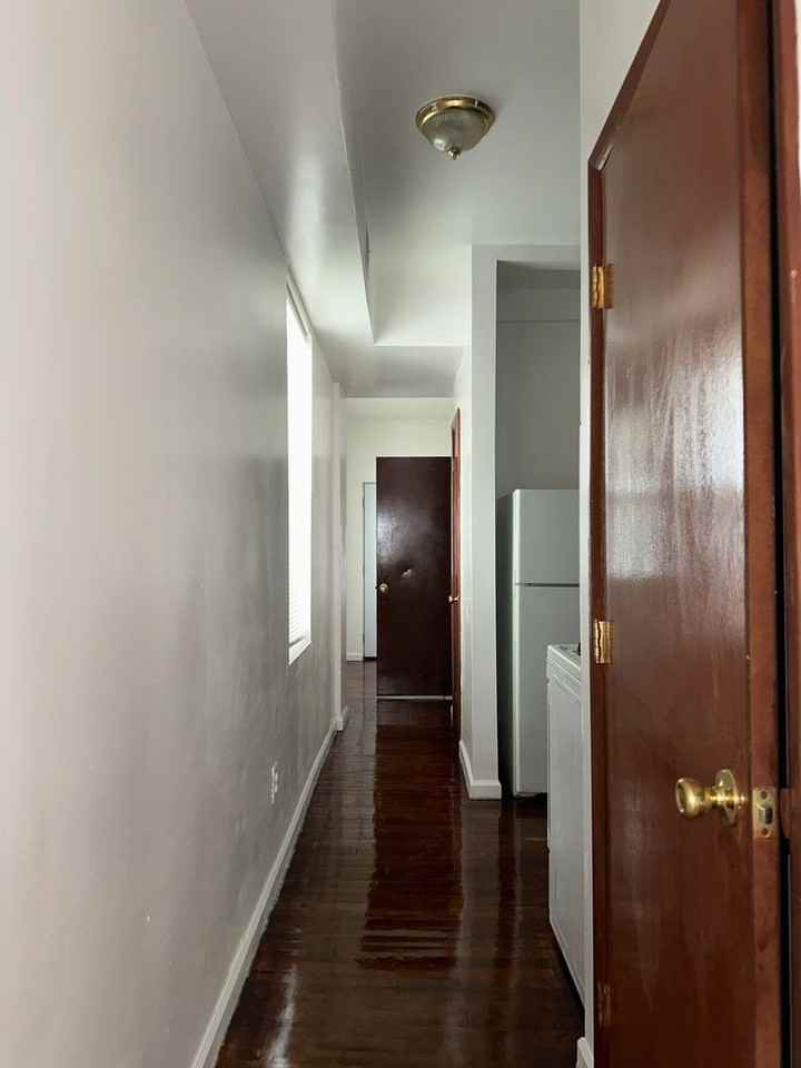 1829 N Port St - Photo 3 of 15