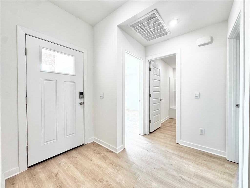 376 Texas Ave - Photo 2 of 20