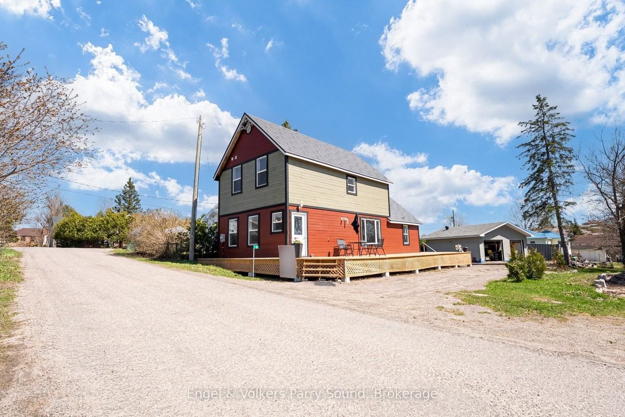 7 Av Holland - Photo 4 of 48