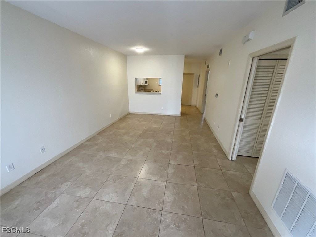 8312 Bernwood Cove Loop Apt 1007 #1007 - Photo 3 of 23