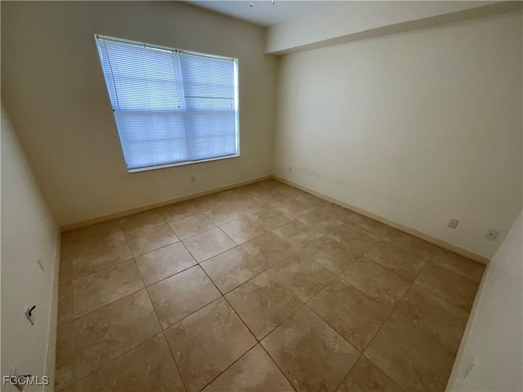 8312 Bernwood Cove Loop Apt 1007 #1007 - Photo 7 of 23