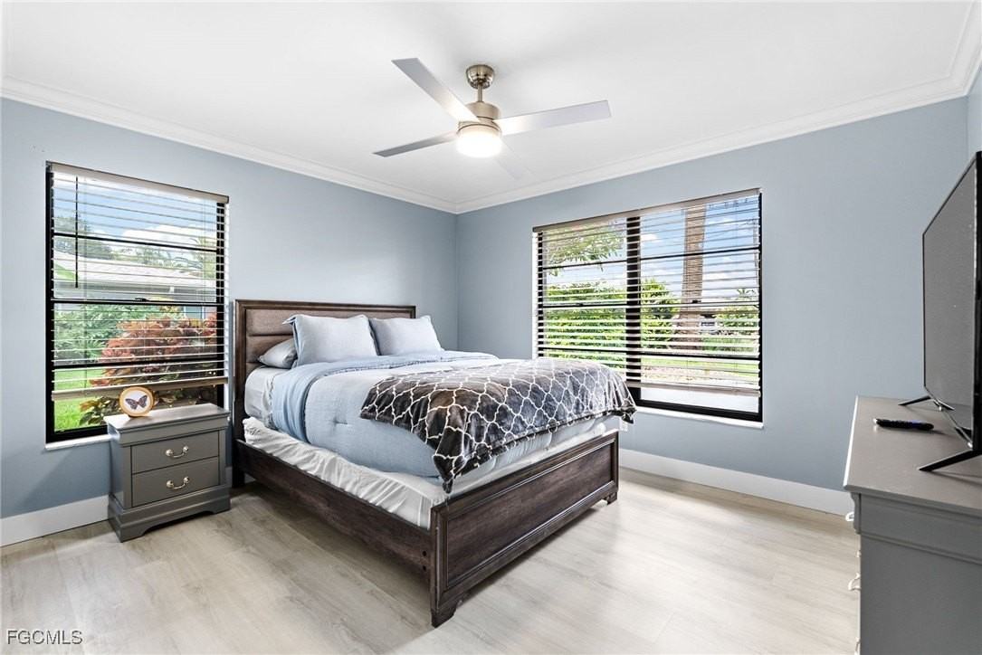 2328 Se 27th St - Photo 7 of 45