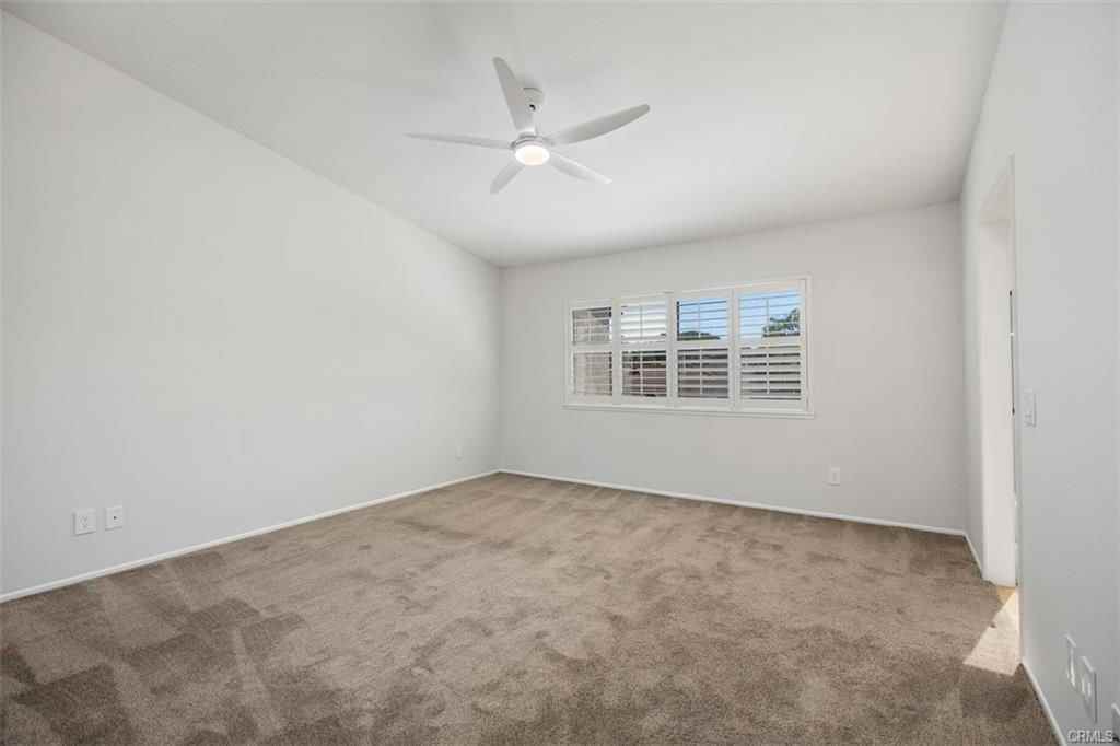 25716 Harbor Point Dr #178 - Photo 2 of 8