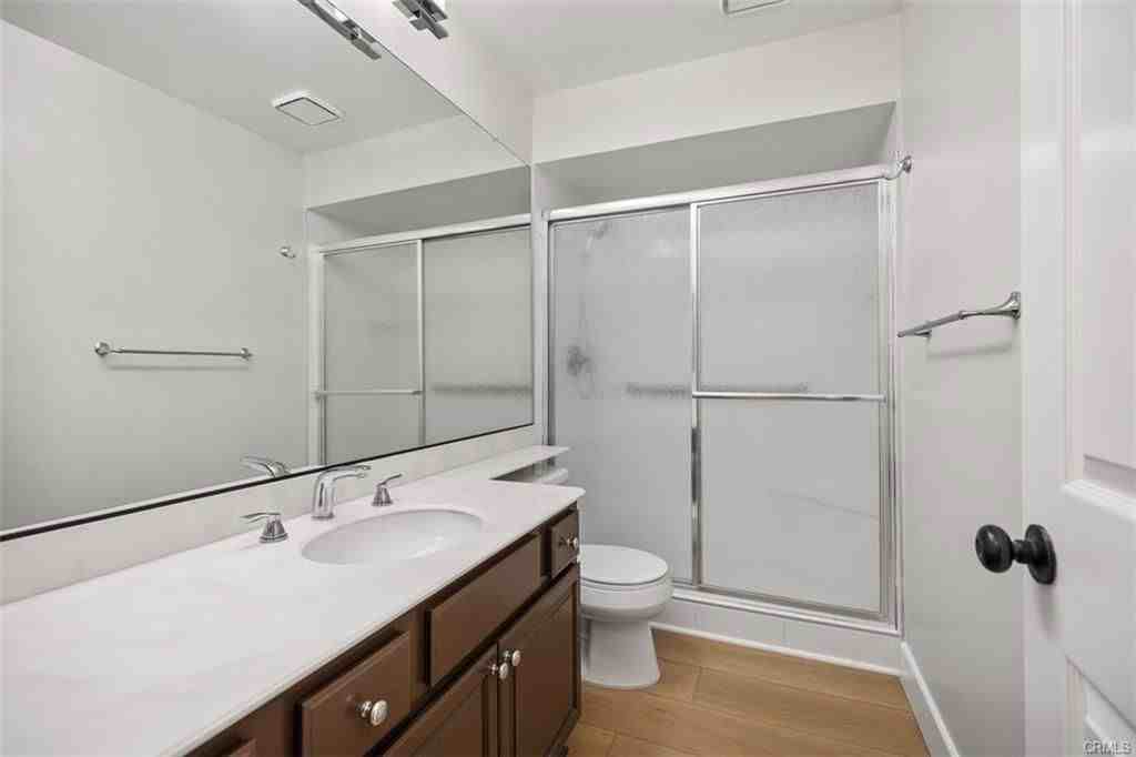 25716 Harbor Point Dr #178 - Photo 3 of 8